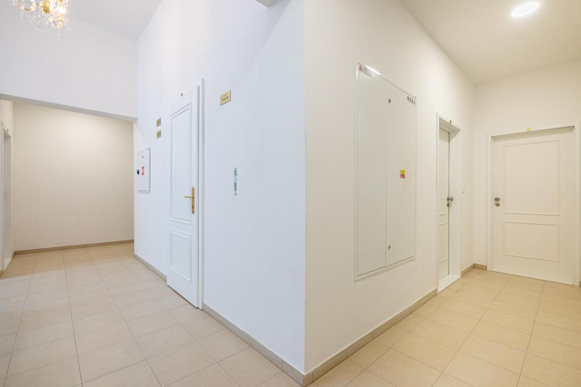 Apartment Stepanska Πράγα Εξωτερικό φωτογραφία